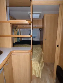 Fahrzeugbild Hobby Excellent Easy 495 UFe Nr. 83 - franz. Bett, RSG #17