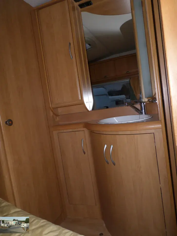 Fahrzeugbild Hobby Excellent Easy 495 UFe Nr. 83 - franz. Bett, RSG #21