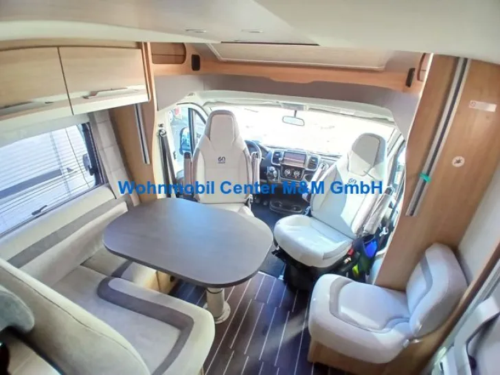 Fahrzeugbild Knaus Sky Wave 650 MEG 60 Years TV Sat Anlage 60 Years #3