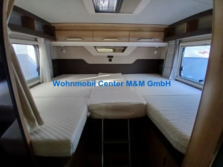 Fahrzeugbild Knaus Sky Wave 650 MEG 60 Years TV Sat Anlage 60 Years #5