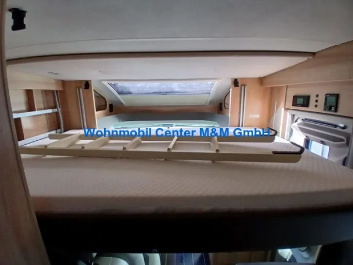 Fahrzeugbild Knaus Sky Wave 650 MEG 60 Years TV Sat Anlage 60 Years #7