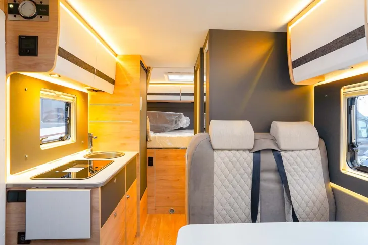 Fahrzeugbild Dethleffs Globebus Camp Active T 1 *SUMMER SALE* #8