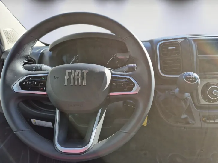 Fahrzeugbild Etrusco T 5900 FB #4