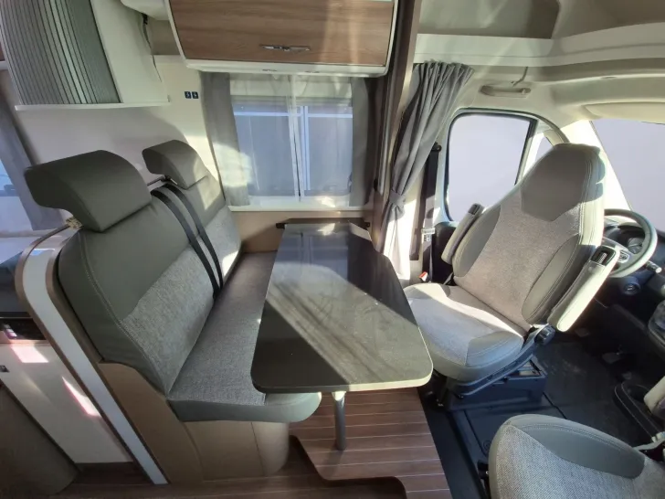 Fahrzeugbild Etrusco T 5900 FB #7