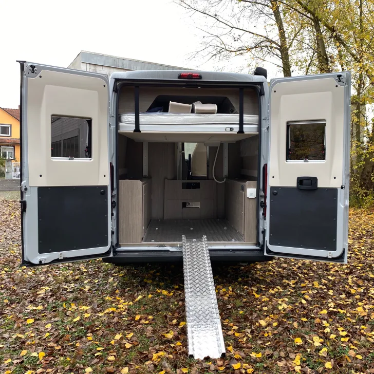 Fahrzeugbild Challenger Van V210 Road Edition VIP - sofort verfügbar - #6