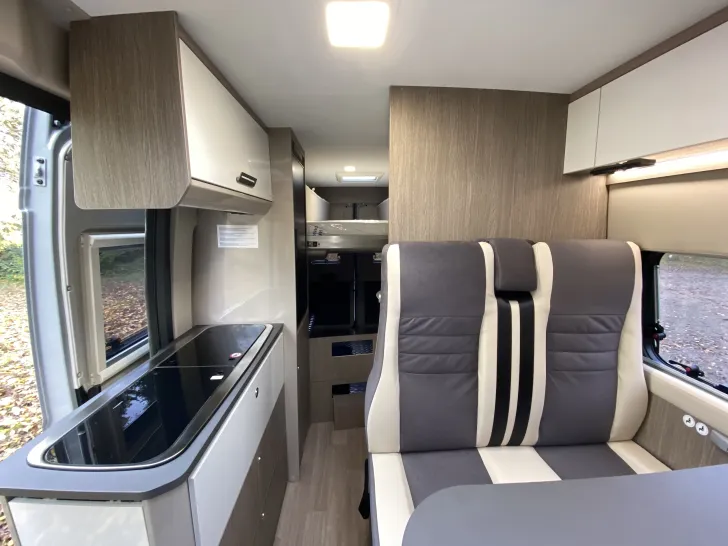 Fahrzeugbild Challenger Van V210 Road Edition VIP - sofort verfügbar - #14