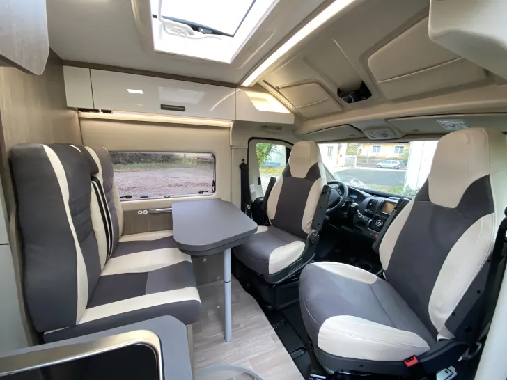 Fahrzeugbild Challenger Van V210 Road Edition VIP - sofort verfügbar - #11