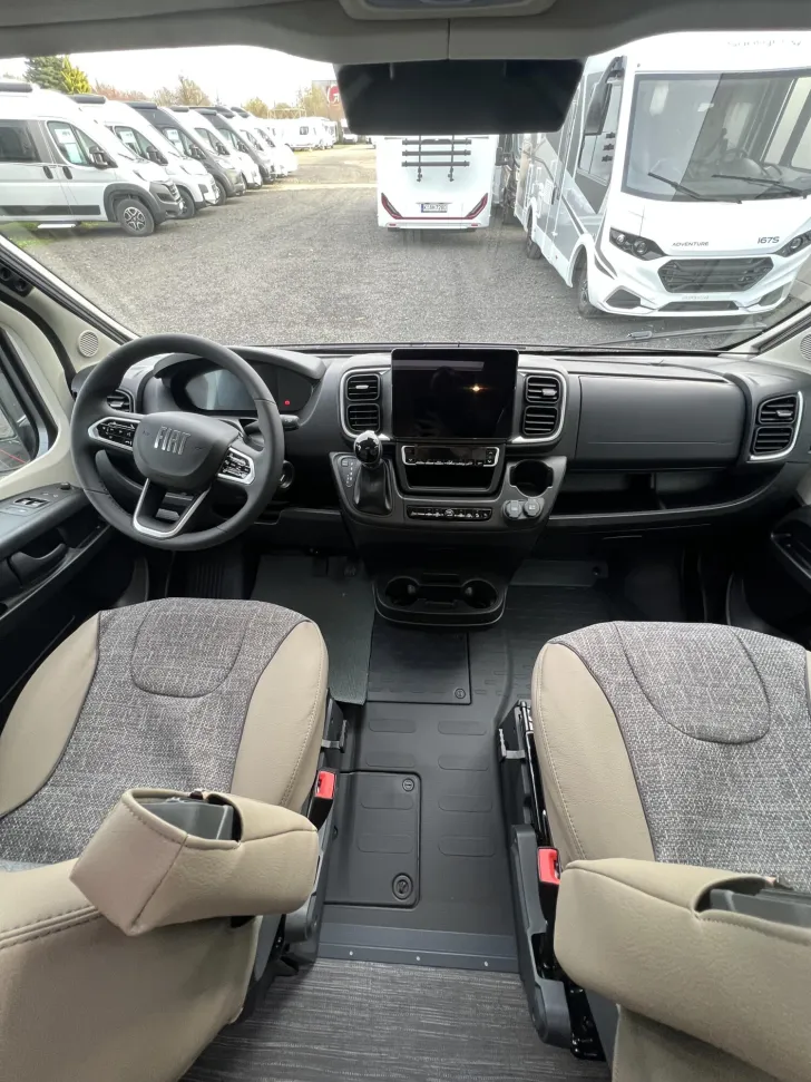 Fahrzeugbild Dethleffs Globetrail 600 DK Fiat *Automatik*ACC*NAVI*RFK* #9