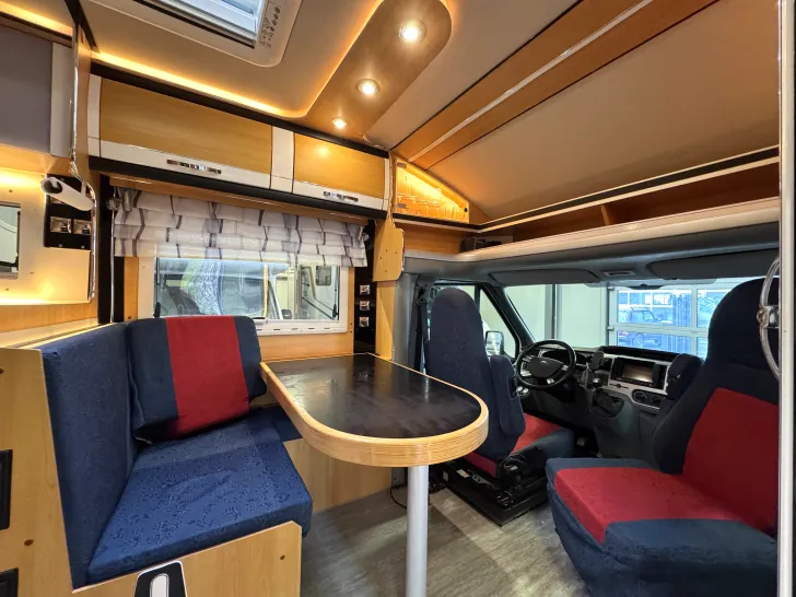 Fahrzeugbild LMC Liberty 708 G Individual #11