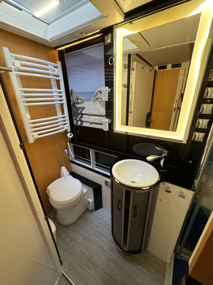 Fahrzeugbild LMC Liberty 708 G Individual #23