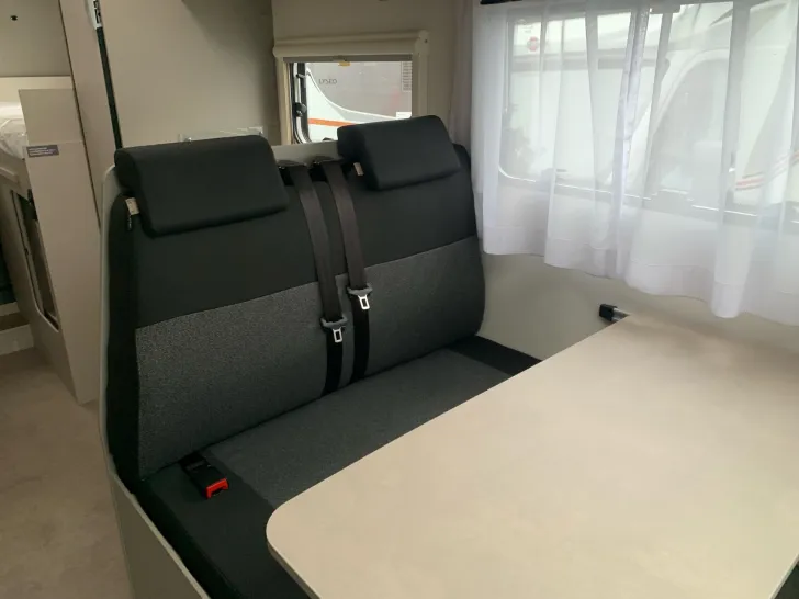 Fahrzeugbild LMC TRACER CITROEN 690 EL #6