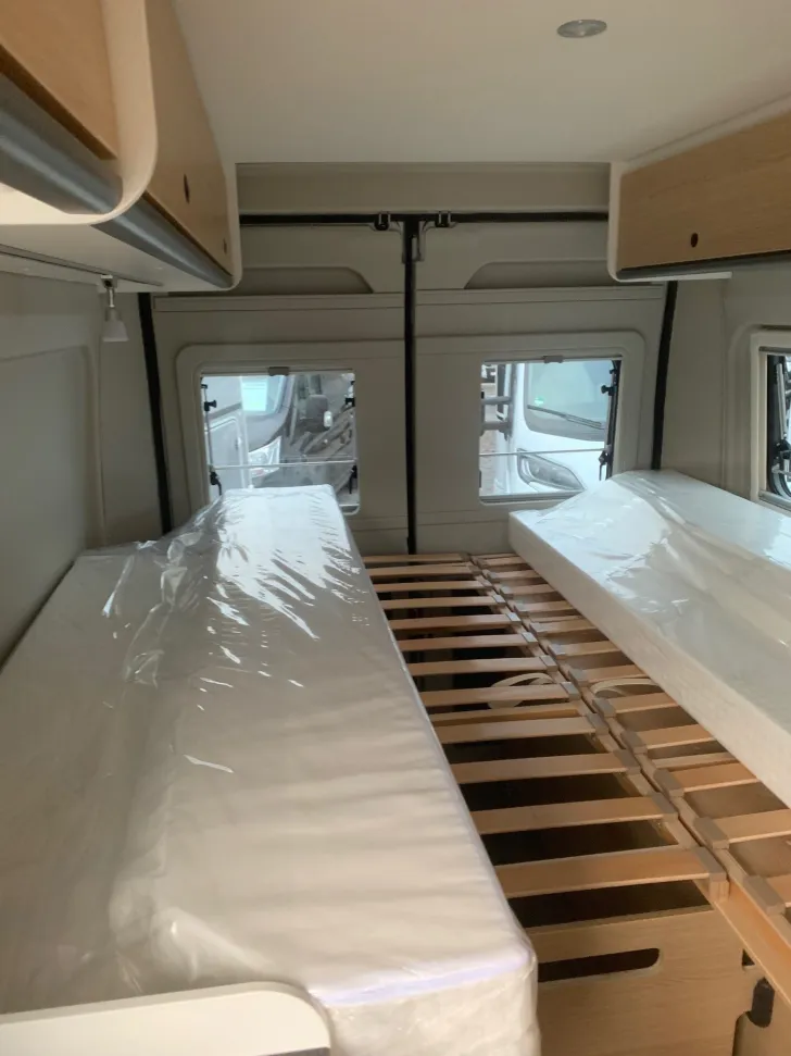 Fahrzeugbild Sunlight Camper Van Cliff 602 Adventure Edition RT Aufstelldach+Längsbetten* #8
