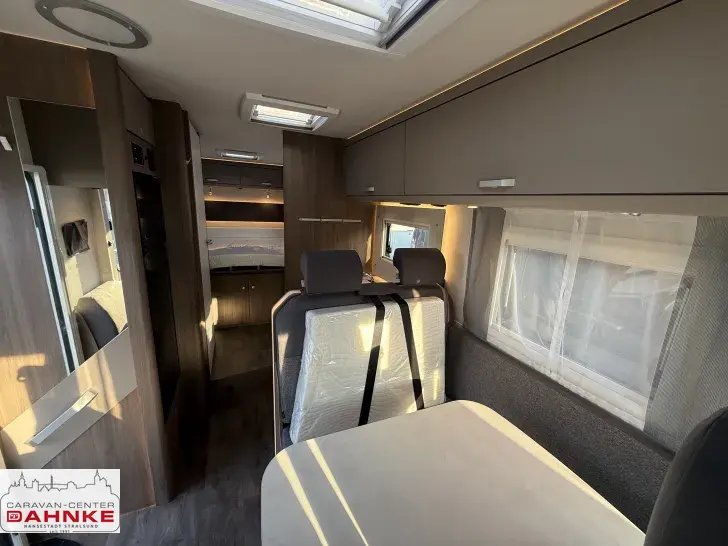 Fahrzeugbild Carado I 449 180 PS, 4,4t, Automatik #8