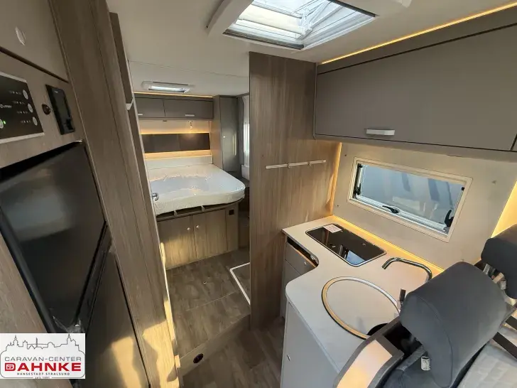 Fahrzeugbild Carado I 449 180 PS, 4,4t, Automatik #9