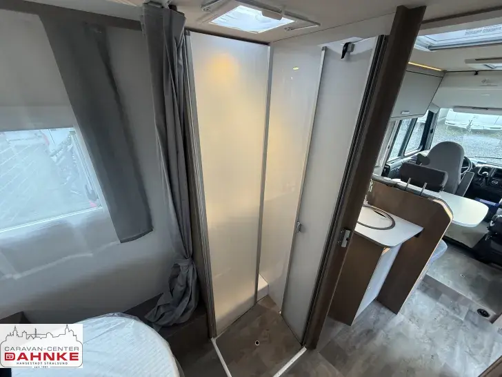 Fahrzeugbild Carado I 449 180 PS, 4,4t, Automatik #12