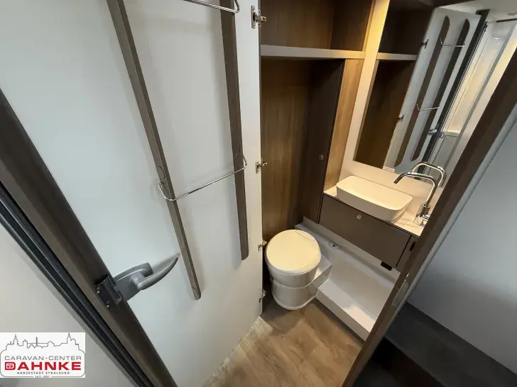 Fahrzeugbild Carado I 449 180 PS, 4,4t, Automatik #13