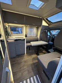 Fahrzeugbild Carado T 457 Längsbetten + face2face-Sitzgr #5