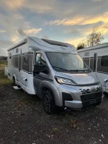 Fahrzeugbild Carado T 457 Längsbetten + face2face-Sitzgr #1