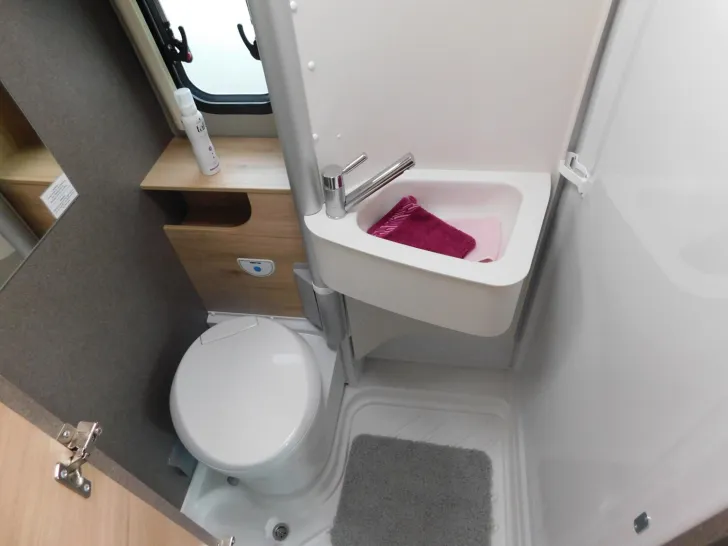 Fahrzeugbild Dethleffs Globetrail Active 640 ES Navi+Kamera+Markise+AHK #16