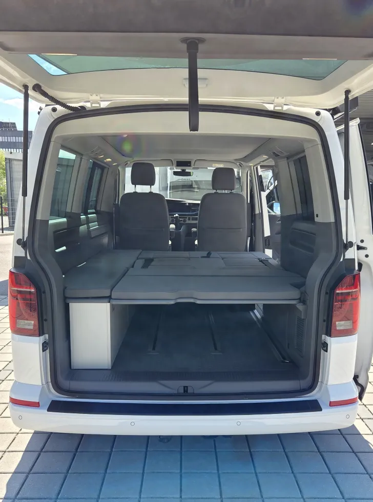 Fahrzeugbild VW California Beach Camper TDI ALLRAD   -   NEUWERTIG !!!!!! #7