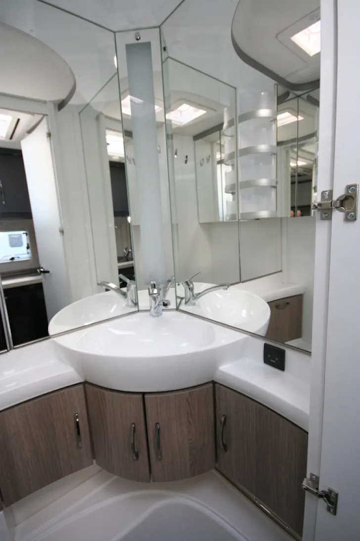 Fahrzeugbild Hobby OnTour 460 DL #20