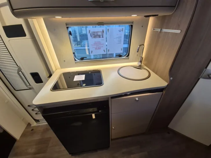 Fahrzeugbild Carado TEILINTEGRIERTE 135 #6