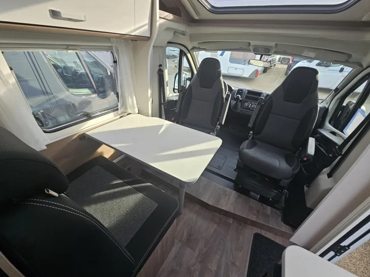 Fahrzeugbild Carado V 337 Automatik|Elektr. Handbremse|auf Okt. 2026 #9