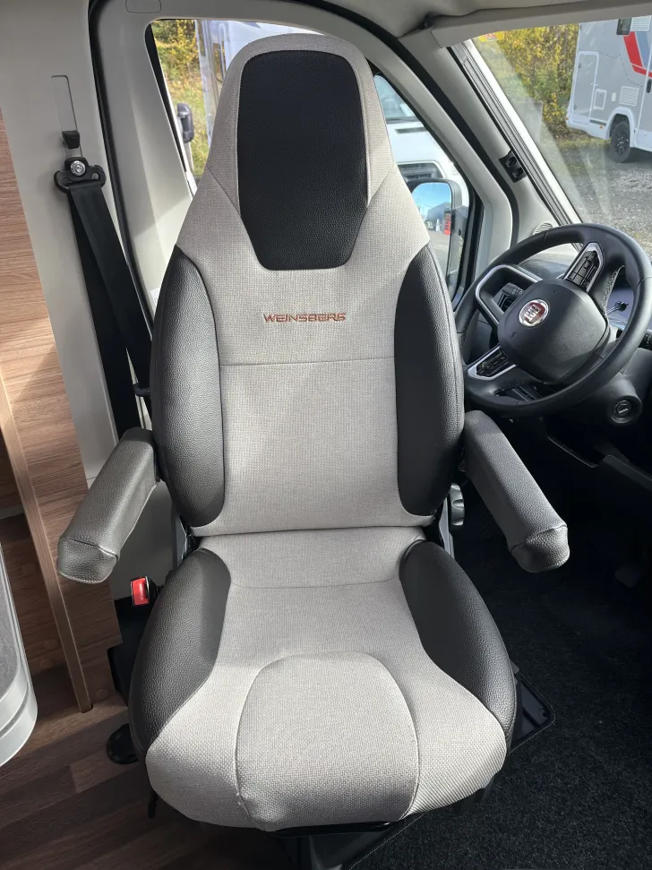 Fahrzeugbild Weinsberg CaraCompact 600 MF EDITION [PEPPER] #9