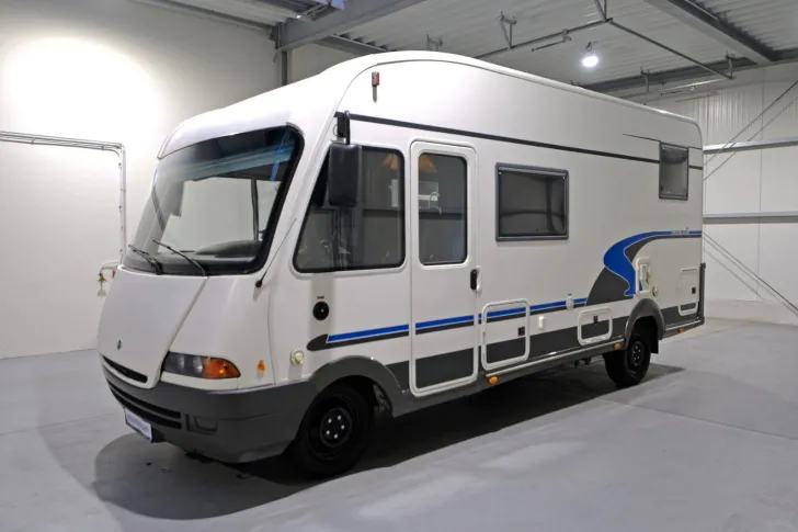 Fahrzeugbild Eura Mobil I 660 HB/Festbett+Hubbett/Garage/Klima/Solar #3
