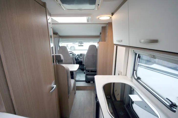 Fahrzeugbild Carado VAN V132 Edition15 #6