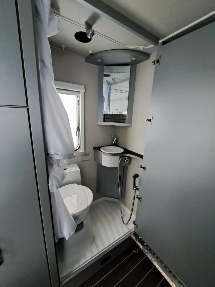 Fahrzeugbild Knaus Sport&Fun 480 QL Black Selection #20