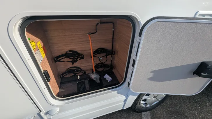 Fahrzeugbild Weinsberg CaraSuite 650 MEG ++ Automatik + Sat/TV ++ Lith. #6