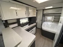 Fahrzeugbild Hobby Excellent 560 CFe #4