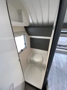 Fahrzeugbild Hobby Excellent 560 CFe #7