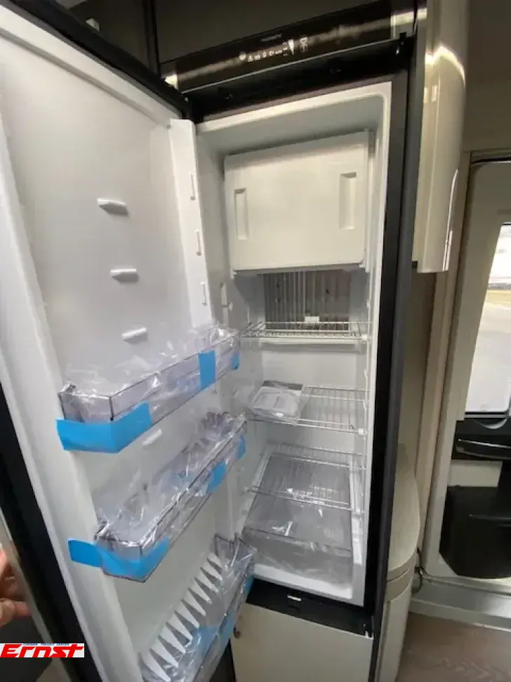 Fahrzeugbild Hobby Excellent 560 CFe #11