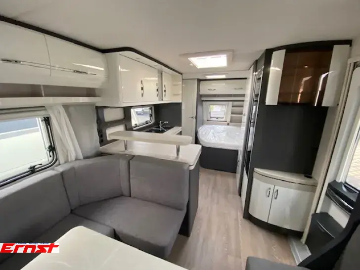 Fahrzeugbild Hobby Excellent 560 CFe #12