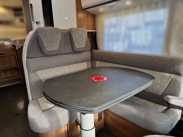 Fahrzeugbild Carthago C1-TOURER I 143 KB-LE C MB #10