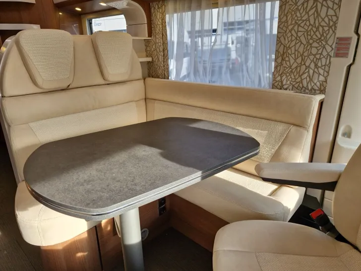 Fahrzeugbild Carthago C-TOURER I 149 LE #10