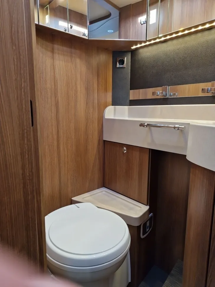 Fahrzeugbild Carthago C-TOURER I 149 LE #12