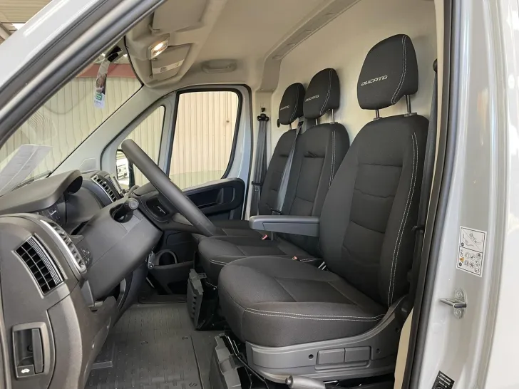 Fahrzeugbild Weinsberg CaraLife 630 LQ ++CCN-Optik-Paket++ #9