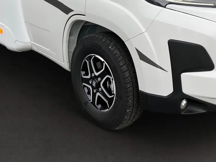 Fahrzeugbild Sunlight Adventure V 67S Aktion  Keep on Rolling #6