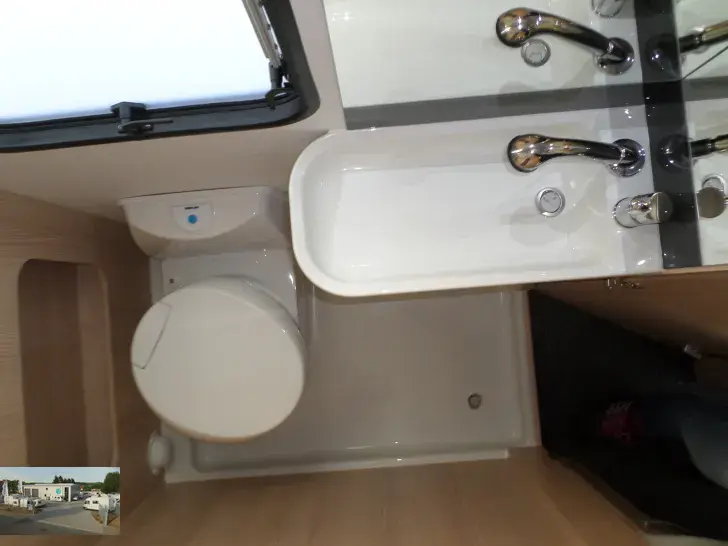 Fahrzeugbild Adria Aviva 472 PK - Modell 2026 - DB, 2 Etagenb. #31