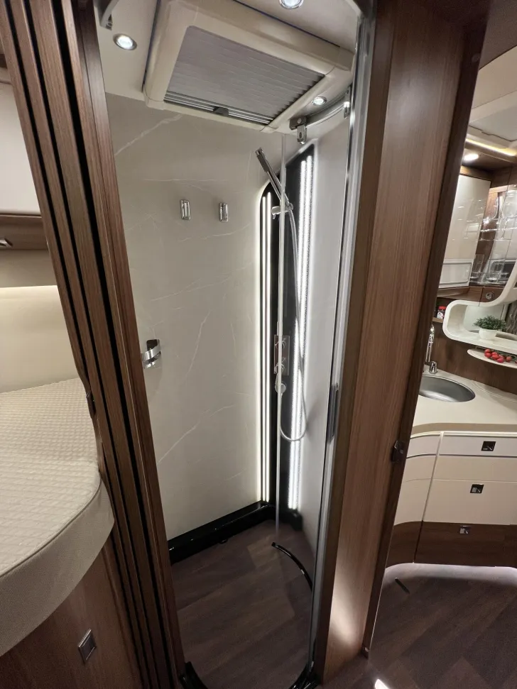 Fahrzeugbild Carthago chic e-line I 50 LE Fiat (212) #34