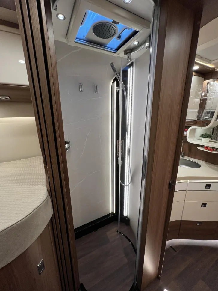 Fahrzeugbild Carthago chic e-line I 50 LE Fiat (212) #35