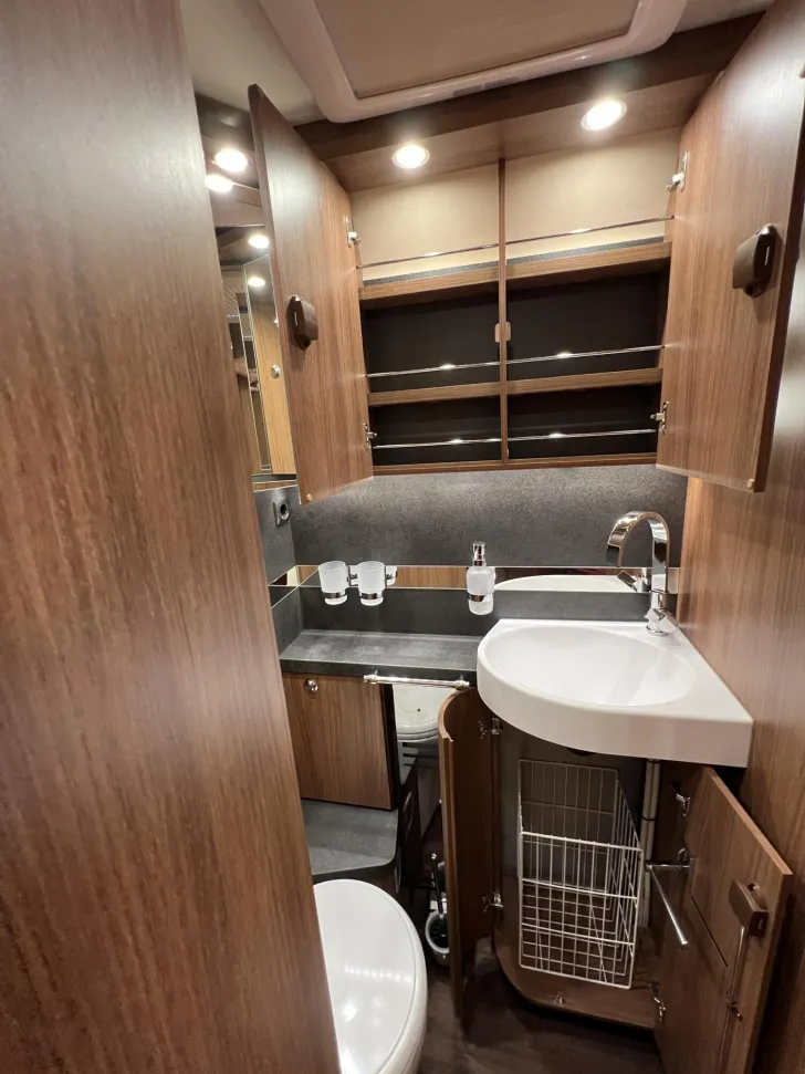 Fahrzeugbild Carthago chic e-line I 50 LE Fiat (212) #39