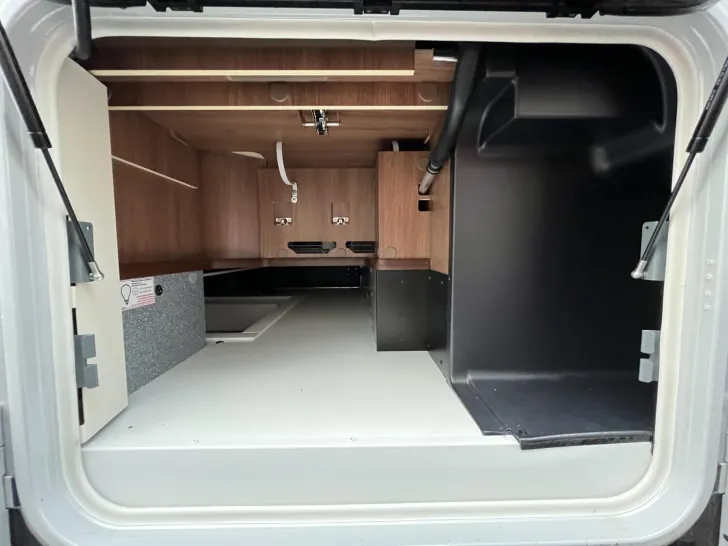 Fahrzeugbild Carthago chic e-line I 50 LE Fiat (204) #40