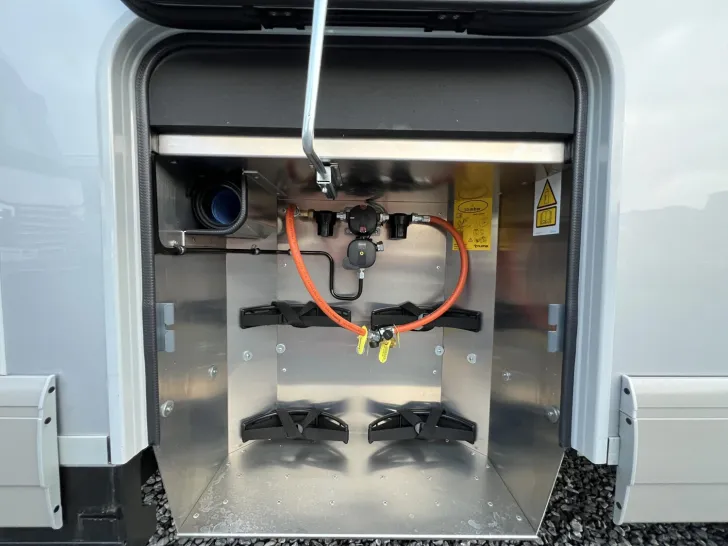 Fahrzeugbild Carthago chic e-line I 50 LE Fiat (204) #42