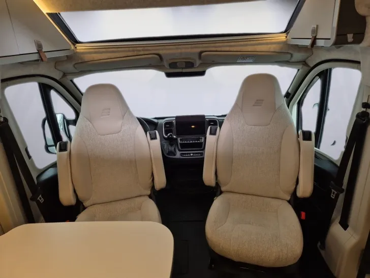 Fahrzeugbild Hymer CAMPER VAN YOSEMITE #6