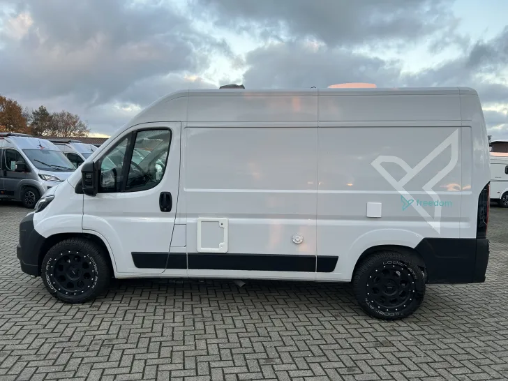 Fahrzeugbild Affinity Freedom 541 HT #9