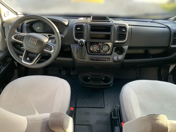 Fahrzeugbild LMC TOURER H 660 G #7